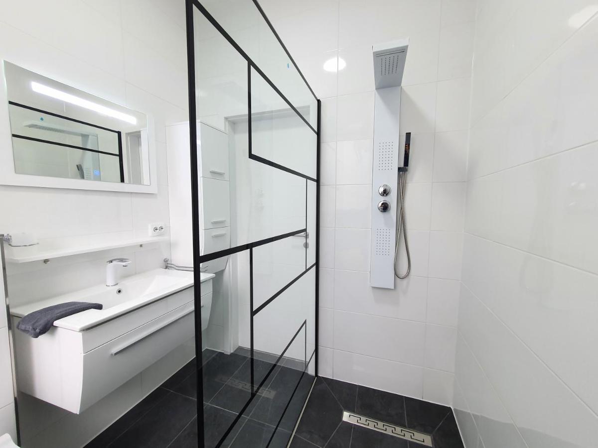 Apartments An Der Kreuzstrasse Μπραουνσβάιγκ Εξωτερικό φωτογραφία